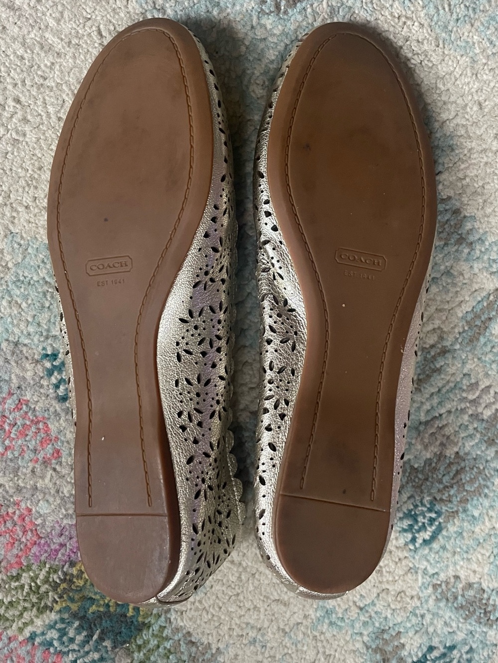COACH Eyelet Gold Leather Ballet Flats 8 - Picture 5 of 6